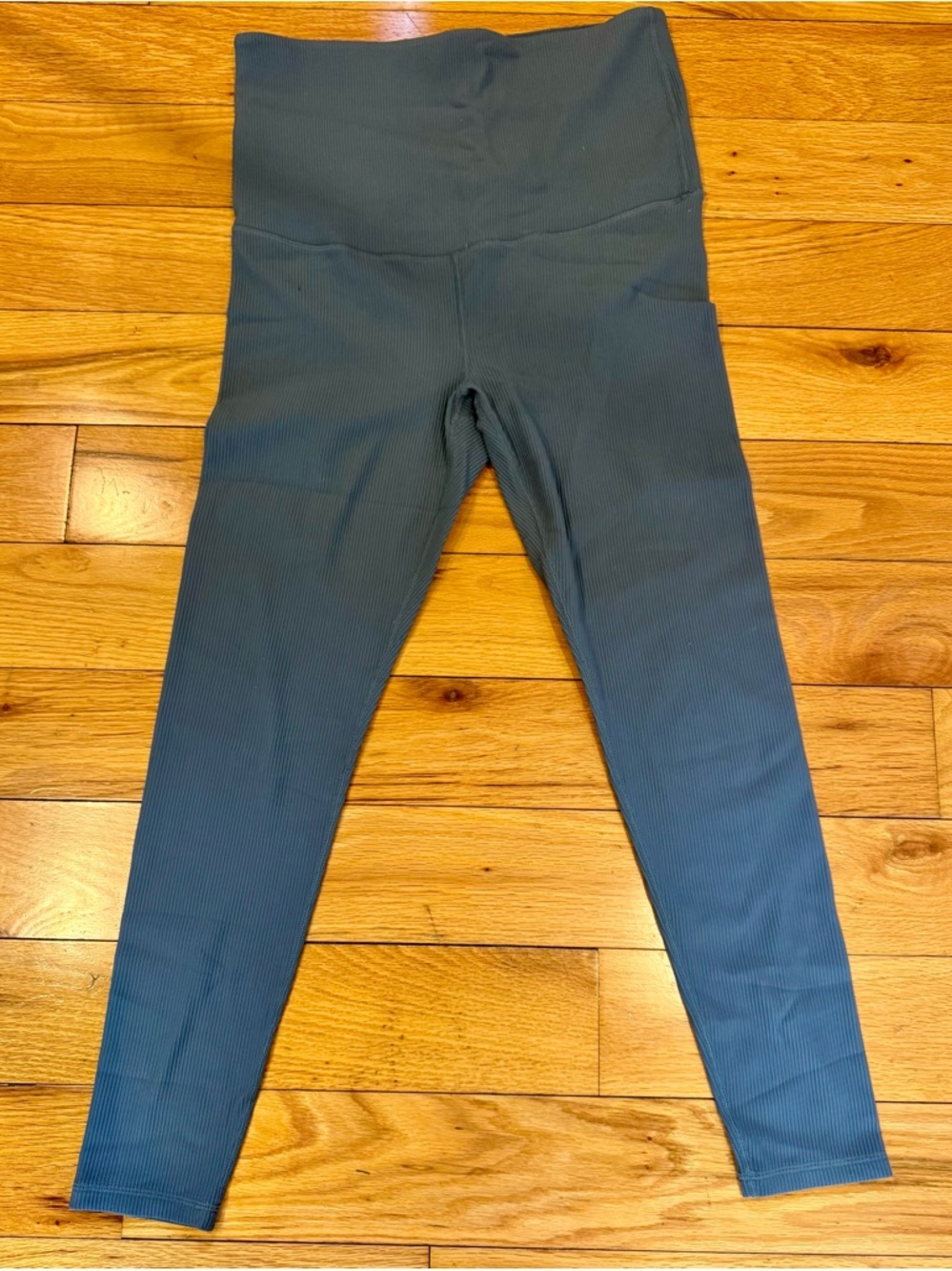 Ingrid & Isabel Ribbed Maternity/ High-Waist Leggings in Slate